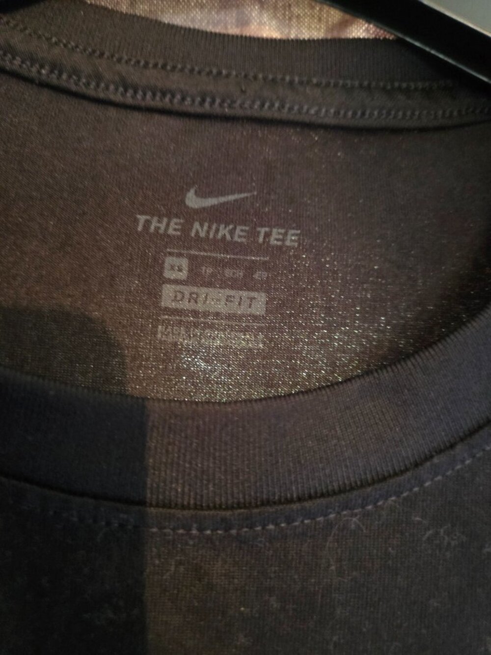 Nike | Women’s Dri-FIT Short Sleeve crewneck Tee, grey swoosh, size XS - Picture 3 of 3